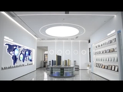 Hochleistungs-Staubfilterpatronen im Schaufenster der Farrleey Filtration-Fabrik