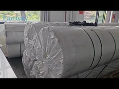 Hochwertige Filtrationsmedien-Pleating-Maschine arbeitet